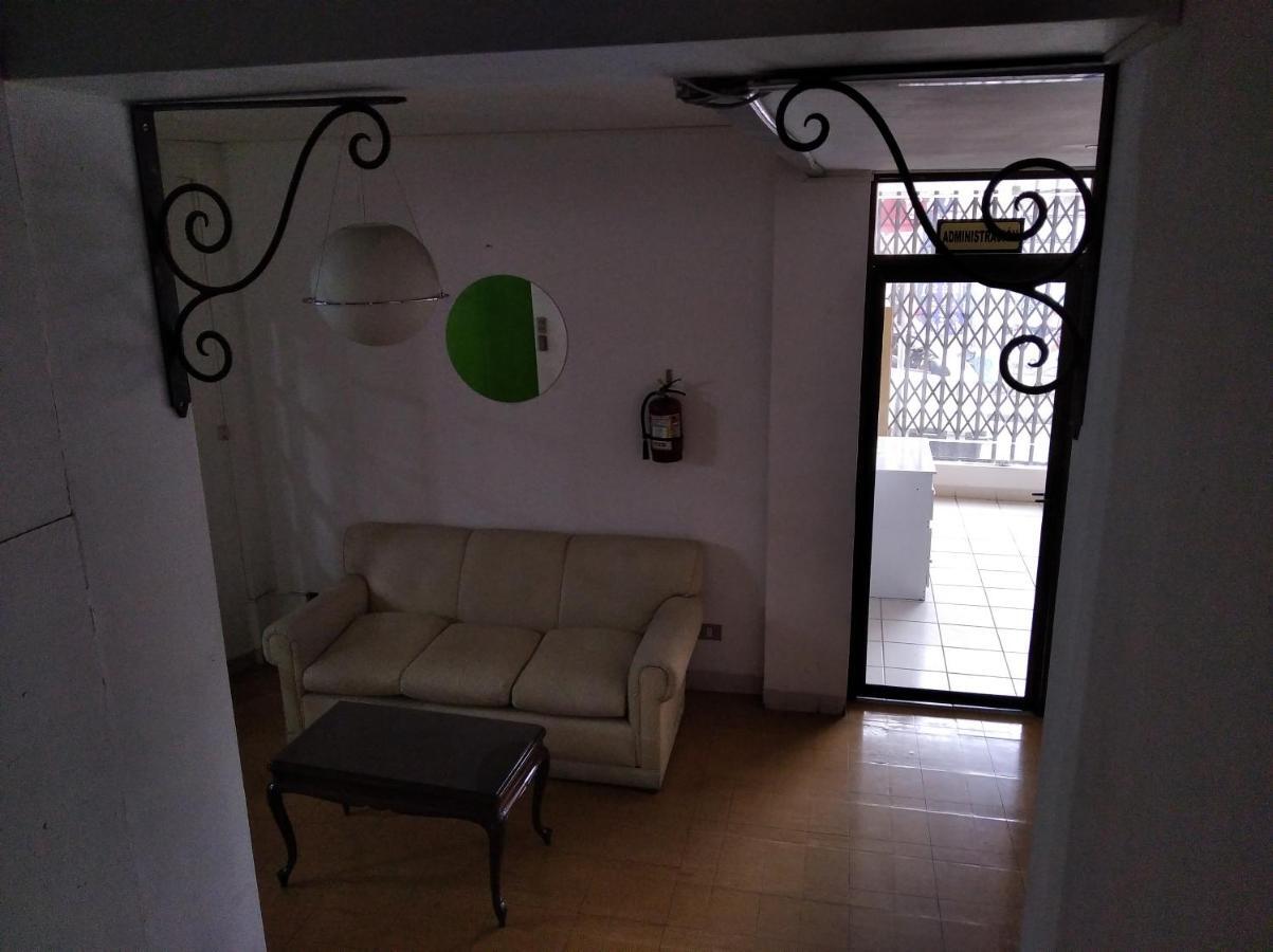 Downtown Hotel La Paz Bagian luar foto